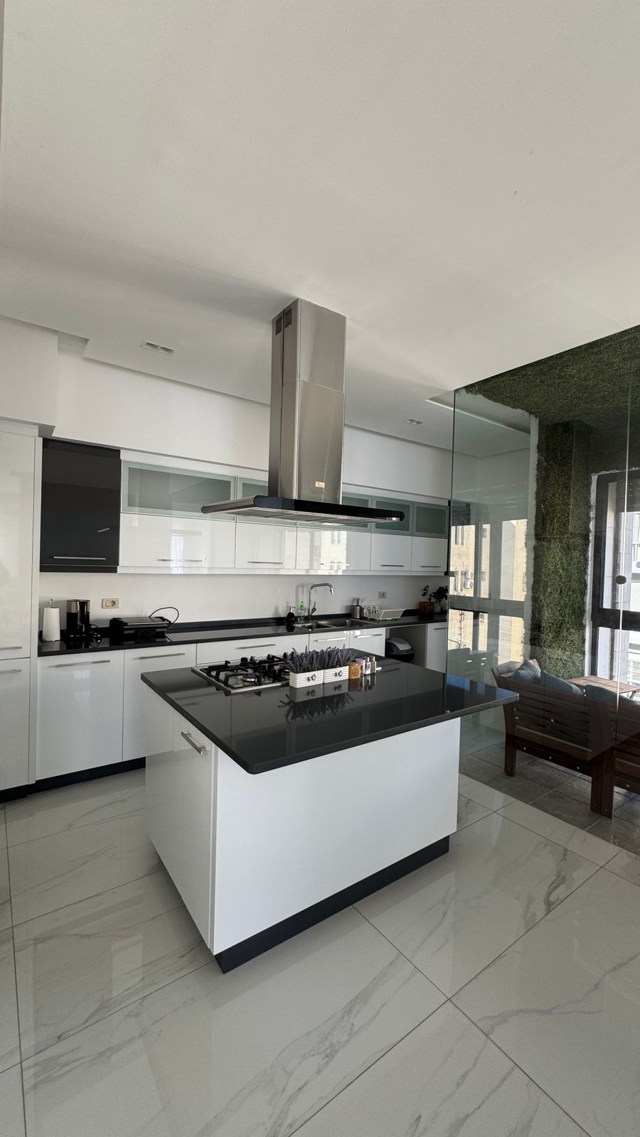 69794a1f-63a5-428f-864c-c28365ec4efa