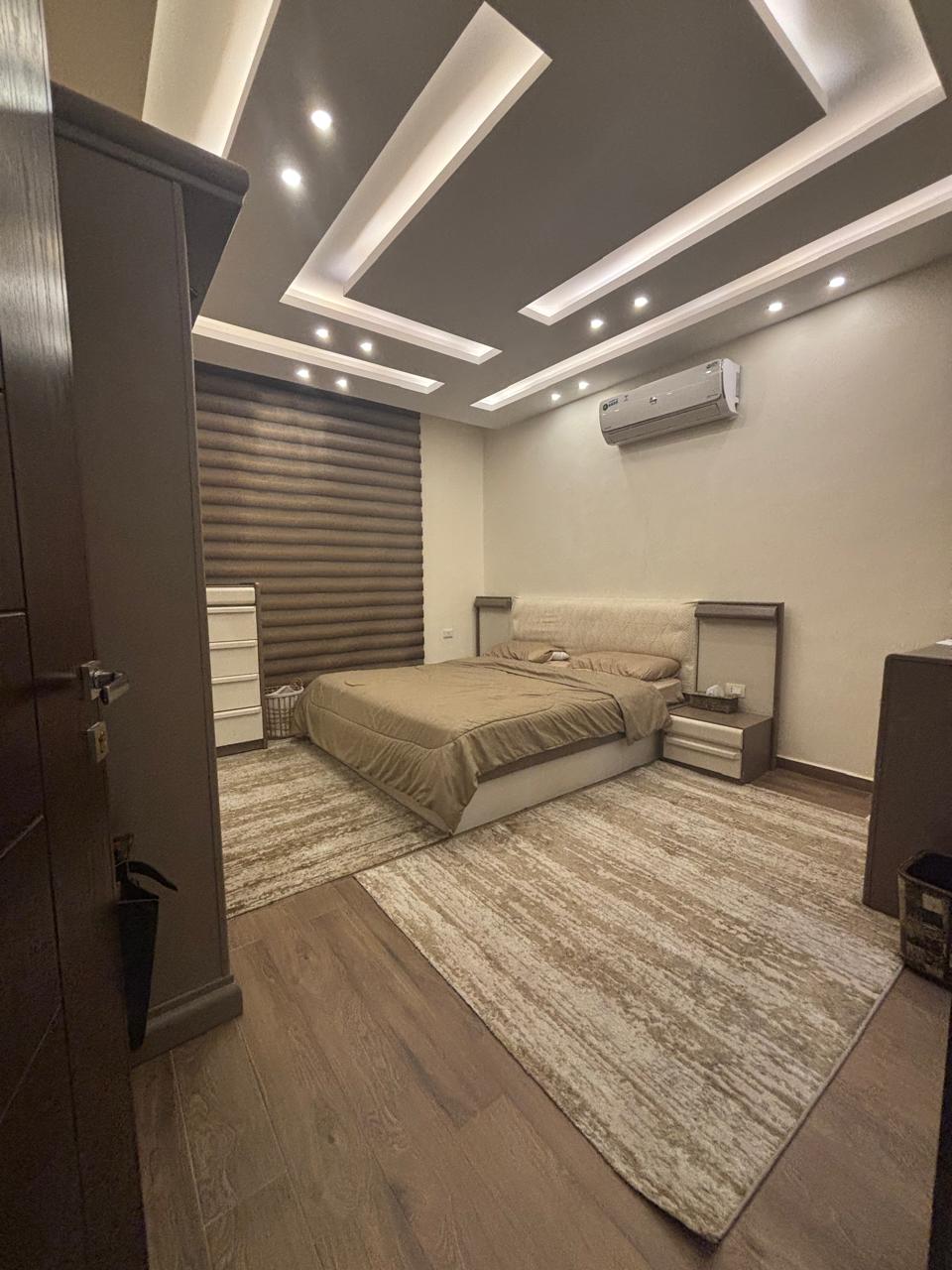 c1d7e688-7705-4cab-86ea-c5a5c97ce9e2