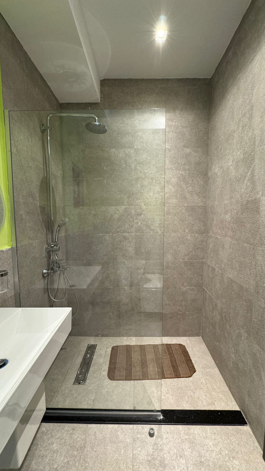 ce217624-e5e9-476d-8d62-560451aa5f21